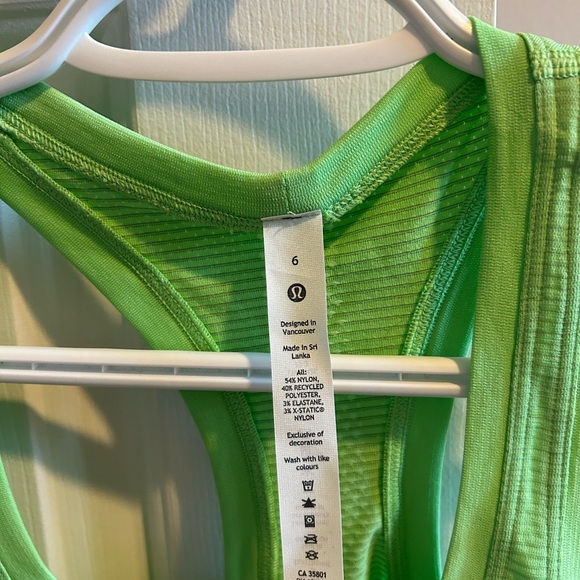 Lululemon Tech RB 2.0 Tank - Picture 2 of 5